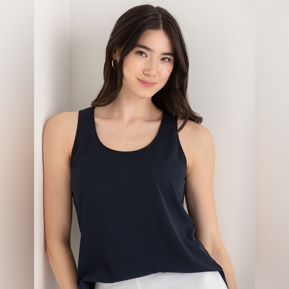 Ricki’s Navy Blue Sleeveless Tank Blouse With Rounded Hem Size Small - Picture 2 of 8